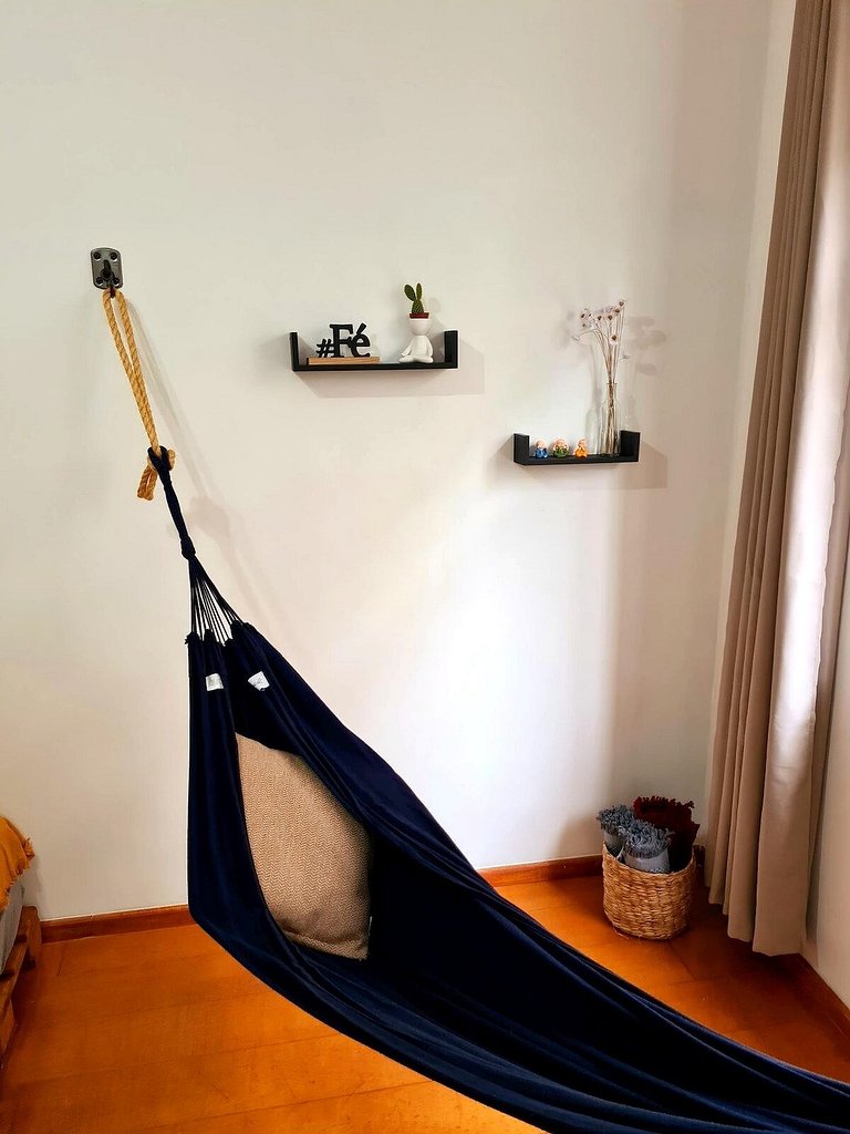 Apartamento Espaçoso e Iluminado no Coração de Copacabana