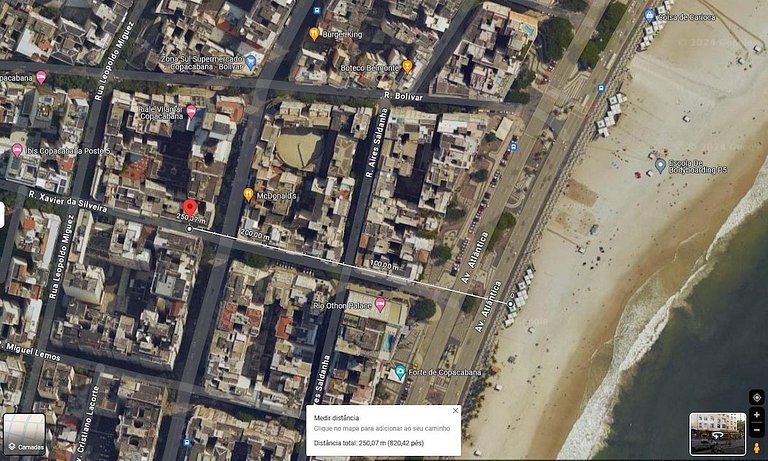 Apartamento Espaçoso e Iluminado no Coração de Copacabana